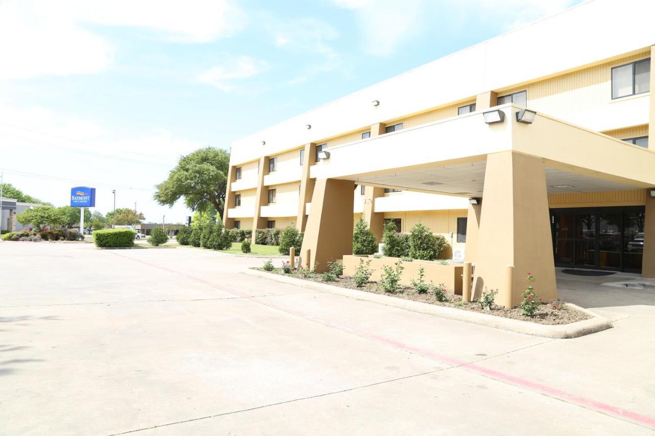 Baymont By Wyndham Plano Hotel Luaran gambar